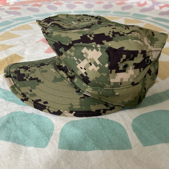 U.S. Navy Working Type III Cap - Picture 7 of 11
